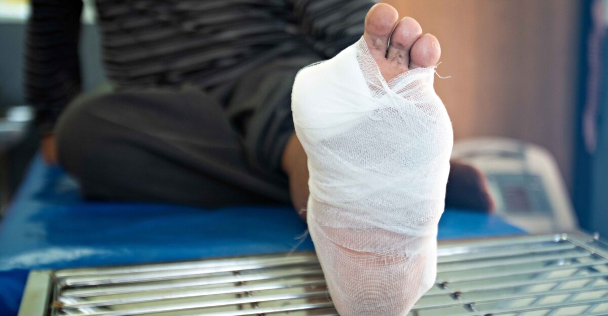 diabetic foot ulcer wound care